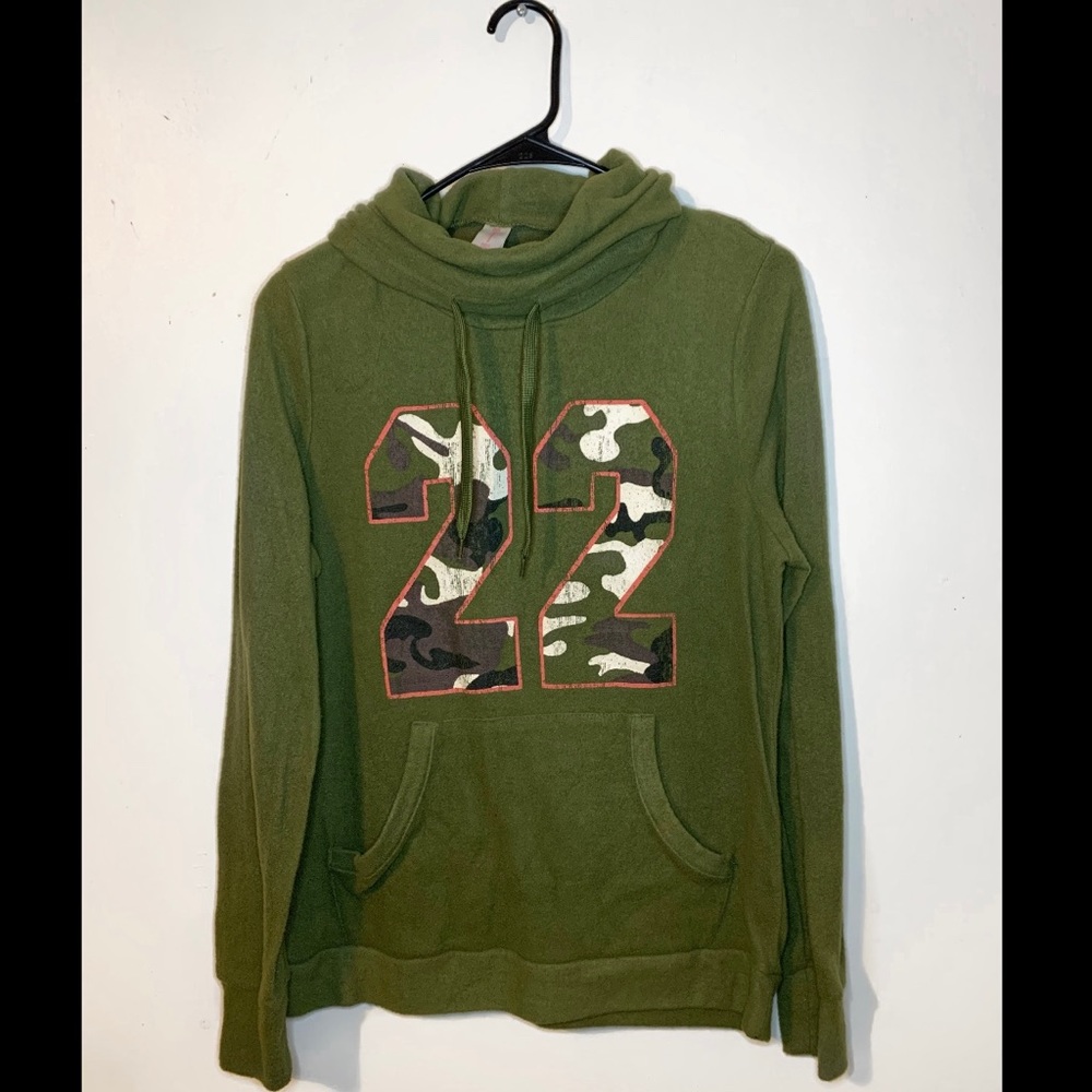 [NEW] Olive Green Camo Hoodie.